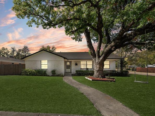 5710  Meadowick Lane , Dallas Texas 75227