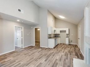 456  Little Valley Court , Fort Worth Texas 76108