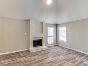 456  Little Valley Court , Fort Worth Texas 76108