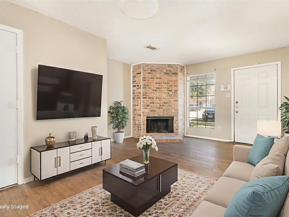 2243  Aspen Drive , Dallas Texas 75227