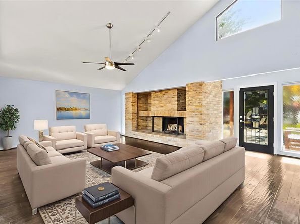 6021  Canyon Springs Road , Dallas Texas 75248