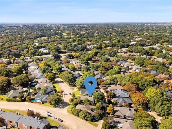 6021  Canyon Springs Road , Dallas Texas 75248