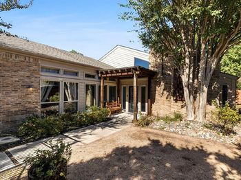 6021  Canyon Springs Road 