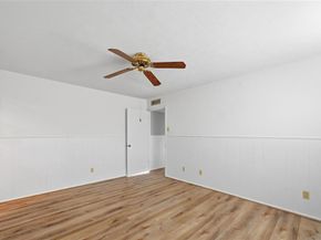 1721  Dell Oak Drive , Garland Texas 75040