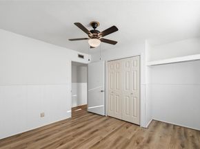 1721  Dell Oak Drive , Garland Texas 75040