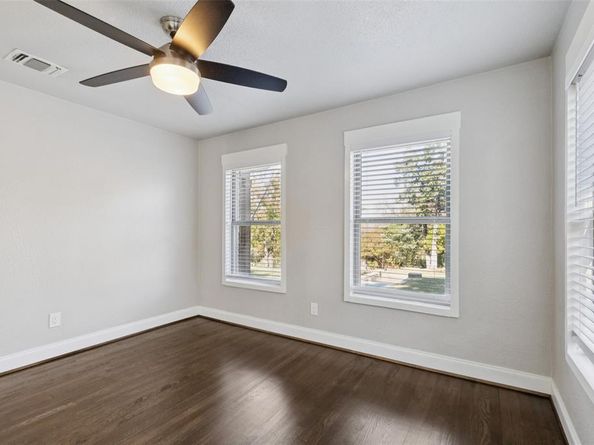 322  Beckleywood Boulevard , Dallas Texas 75224