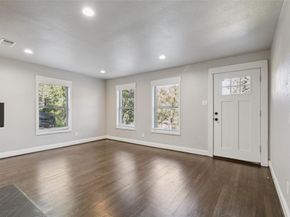 322  Beckleywood Boulevard , Dallas Texas 75224