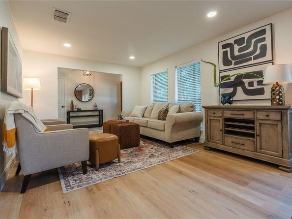 47  Bounty Road W, Benbrook Texas 76132