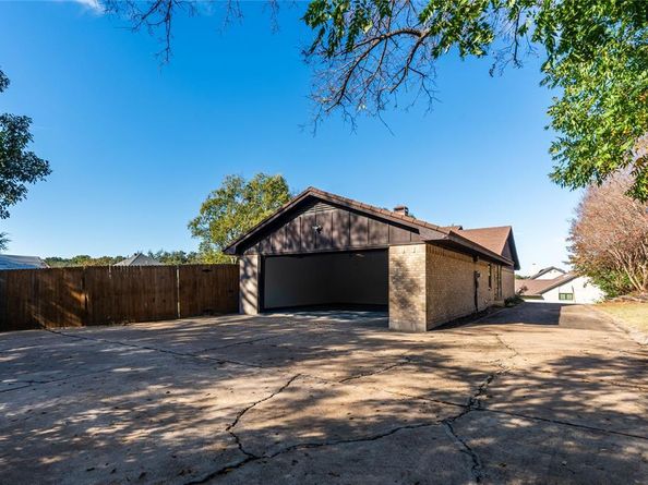 47  Bounty Road W, Benbrook Texas 76132