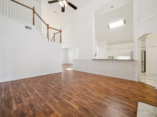 3873  Gillespie Drive , Carrollton Texas 75010