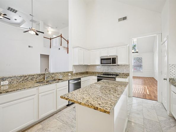 3873  Gillespie Drive , Carrollton Texas 75010