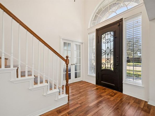 3873  Gillespie Drive , Carrollton Texas 75010