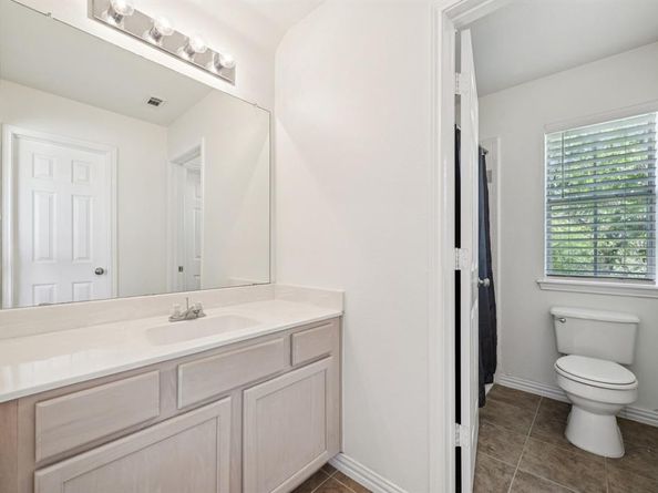 3873  Gillespie Drive , Carrollton Texas 75010