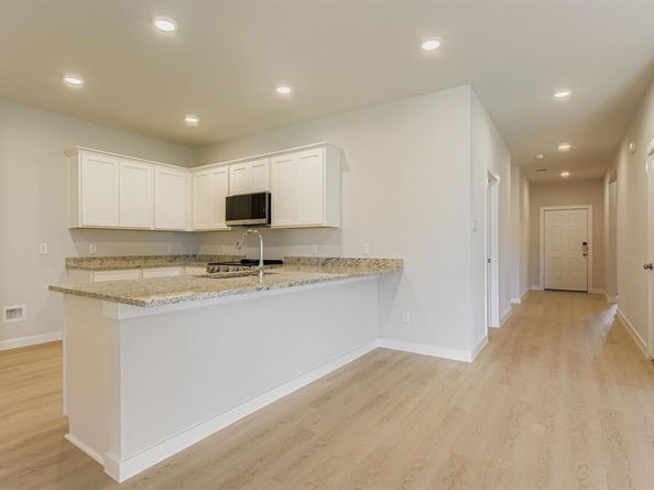 3555  Bronze Oak Terrace , Dallas Texas 75253