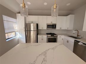 1115 S Glasgow Drive  2, Dallas Texas 75223