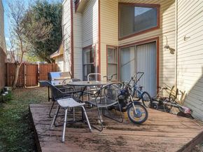 10464  Woodleaf Drive , Dallas Texas 75227