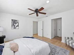 1711  Essex Avenue , Dallas Texas 75203