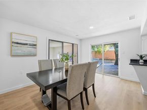 1711  Essex Avenue , Dallas Texas 75203