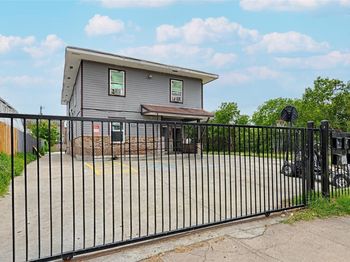 3020  South Boulevard 