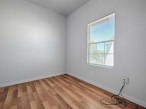 3020  South Boulevard  6, Dallas Texas 75215