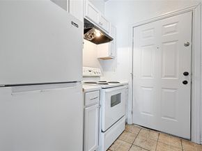 3020  South Boulevard  6, Dallas Texas 75215