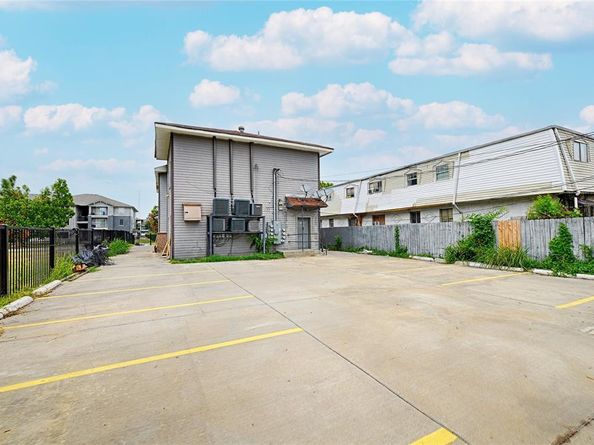 3020  South Boulevard  6, Dallas Texas 75215