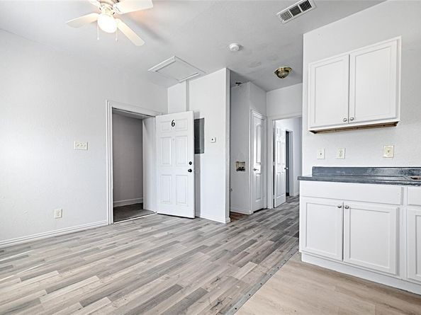 3020  South Boulevard  6, Dallas Texas 75215