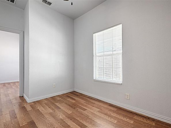 3020  South Boulevard  6, Dallas Texas 75215