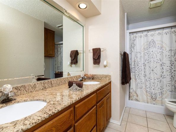 10053  Regent Row Street , Benbrook Texas 76126