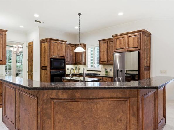 970  Crystal Cove , Oak Point Texas 75068