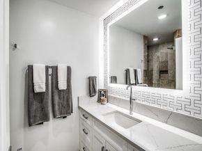 5909  Luther Lane  2204, Dallas Texas 75225