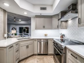 5909  Luther Lane  2204, Dallas Texas 75225