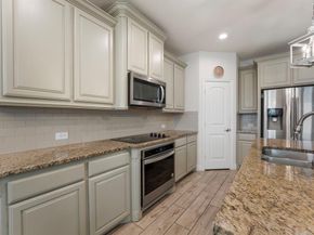 976 E Villas Court , Lewisville Texas 75067