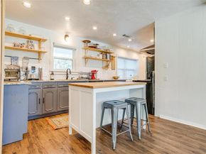 2212  Ridge Lane , Grapevine Texas 76051