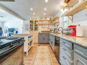2212  Ridge Lane , Grapevine Texas 76051