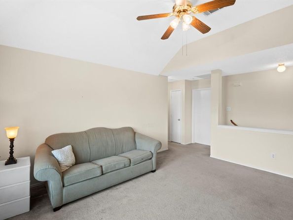 6415  Viking Trail , Arlington Texas 76001