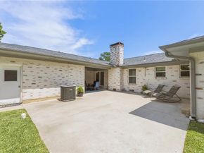 535  Degan Avenue , Lewisville Texas 75057