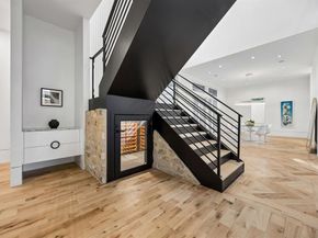 4323  Middleton Road , Dallas Texas 75229