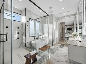 4323  Middleton Road , Dallas Texas 75229