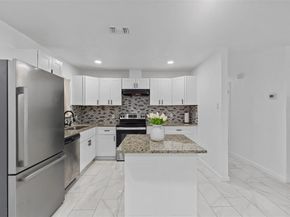 434 W Phillips Court , Grand Prairie Texas 75051