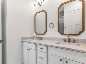 1510  Marfa Avenue , Dallas Texas 75216