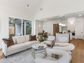 1510  Marfa Avenue , Dallas Texas 75216