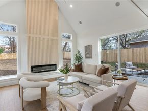 1510  Marfa Avenue , Dallas Texas 75216