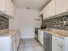 818 E Woodin Boulevard , Dallas Texas 75216