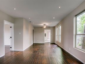 818 E Woodin Boulevard , Dallas Texas 75216