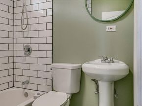 818 E Woodin Boulevard , Dallas Texas 75216
