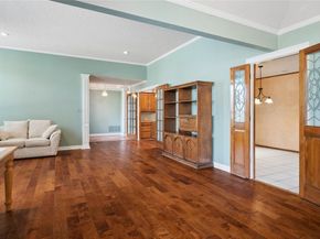 2528  Willowdale Drive , Carrollton Texas 75006