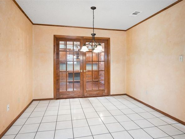 2528  Willowdale Drive , Carrollton Texas 75006