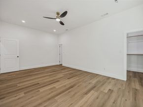 3910  Harlingen  , Dallas Texas 75212