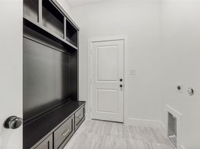 3910  Harlingen  , Dallas Texas 75212